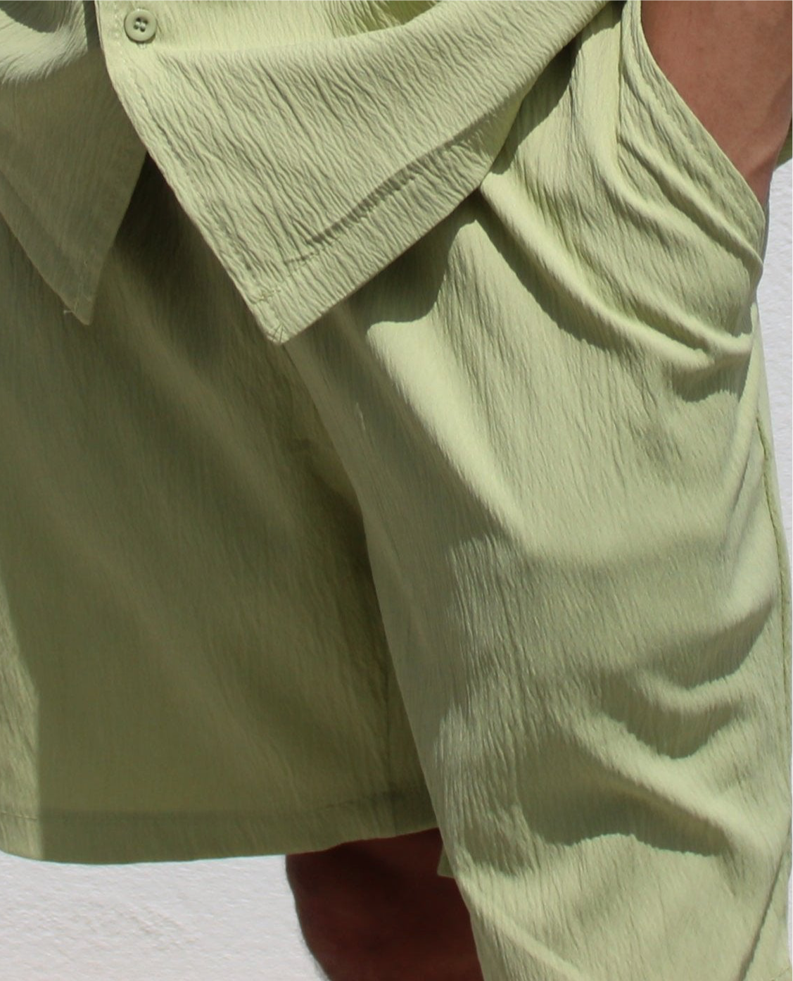 Poolside Breeze Shorts - Green