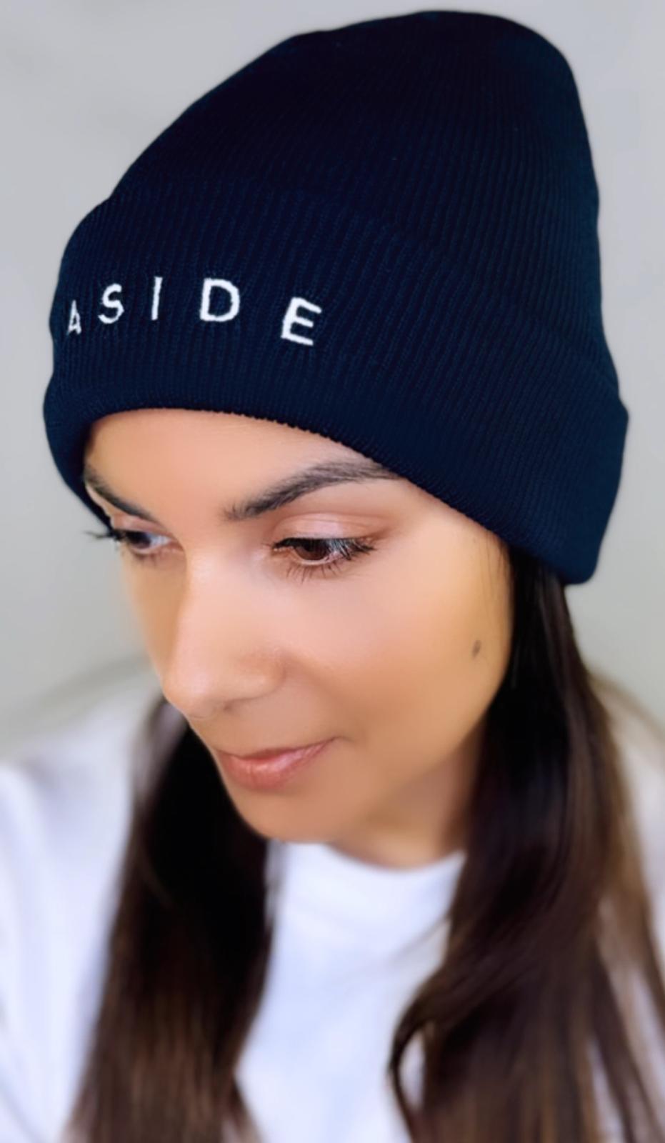 Everyday Essential Beanie - Navy - 7ASIDE